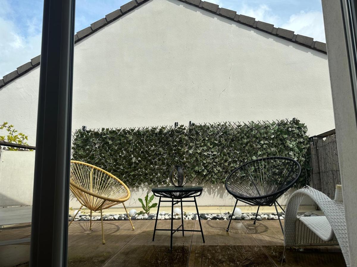 Pink Tropical Champagne Appartement Reims Buitenkant foto