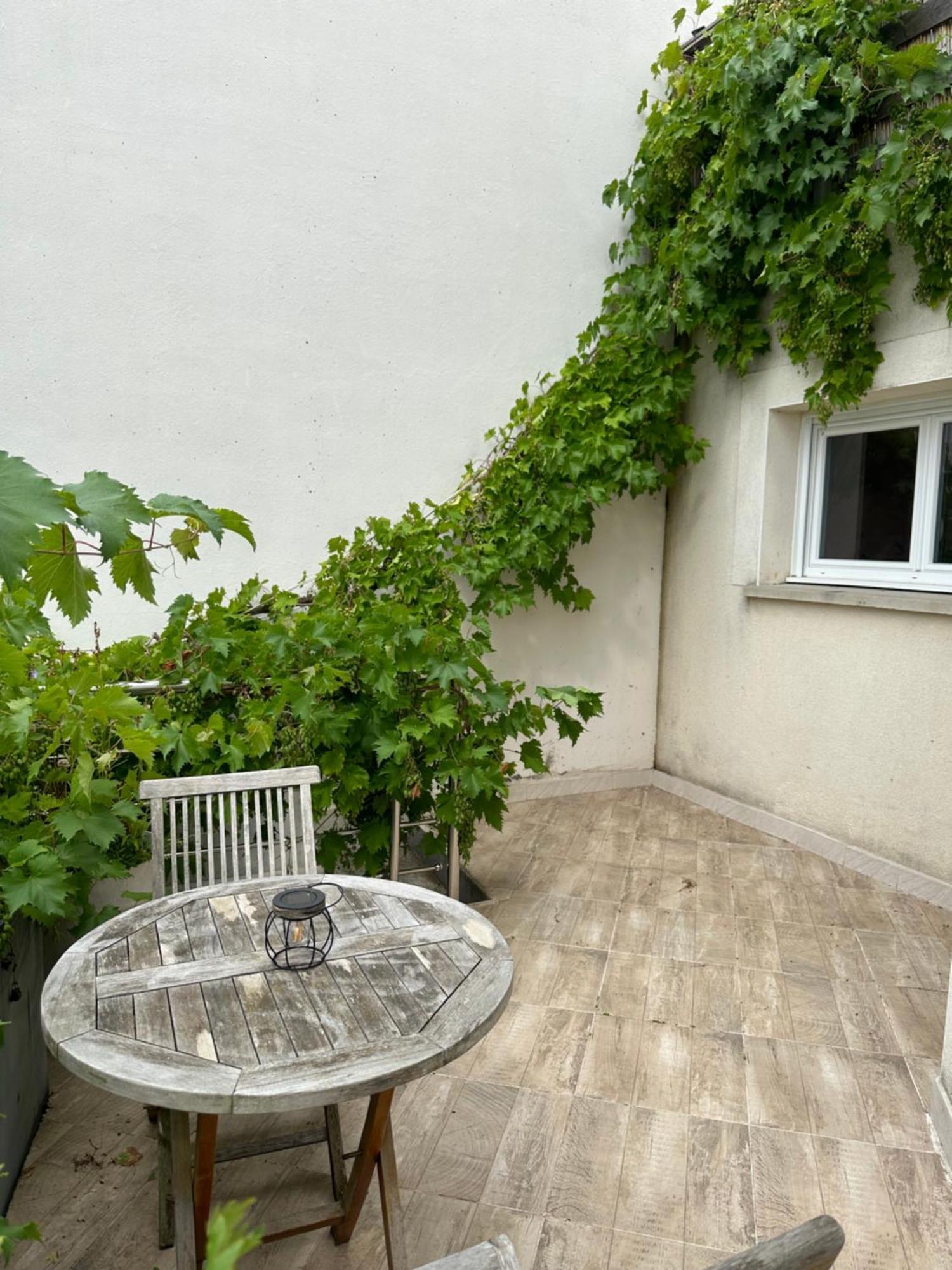 Pink Tropical Champagne Appartement Reims Buitenkant foto